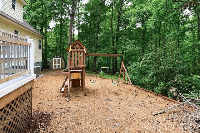 7371 Summit Drive, Denver, NC 28037
