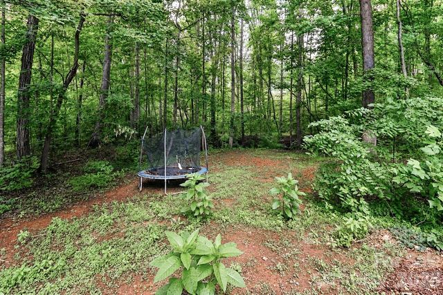 7371 Summit Drive, Denver, NC 28037