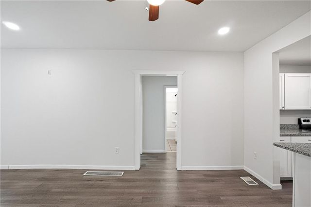1233 Oakland Drive SW, Atlanta, GA 30310