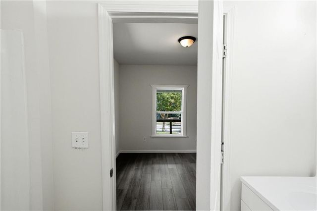 1233 Oakland Drive SW, Atlanta, GA 30310