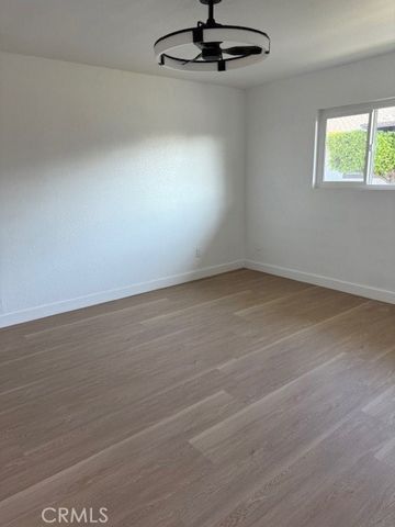 16682 Goldenwest 1, Huntington Beach, CA 92647