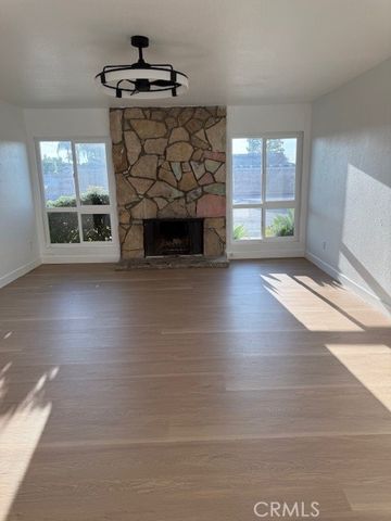 16682 Goldenwest 1, Huntington Beach, CA 92647