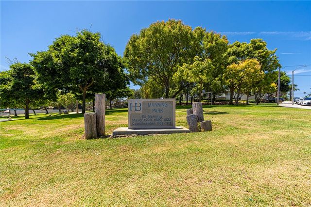 219 Oswego D, Huntington Beach, CA 92648