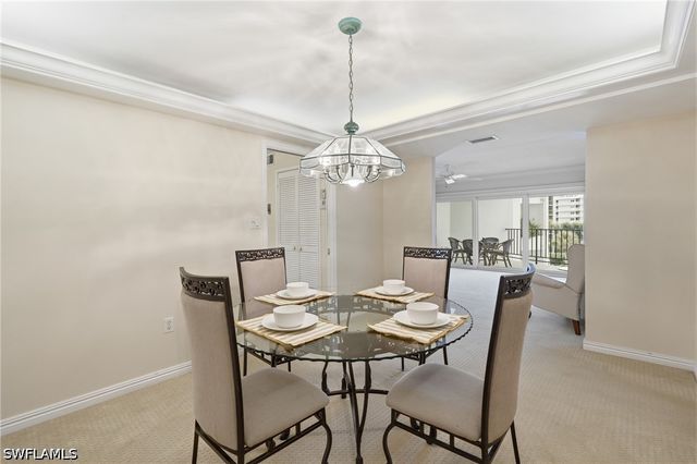 3951 Gulf Shore BLVD N 302, Naples, FL 34103