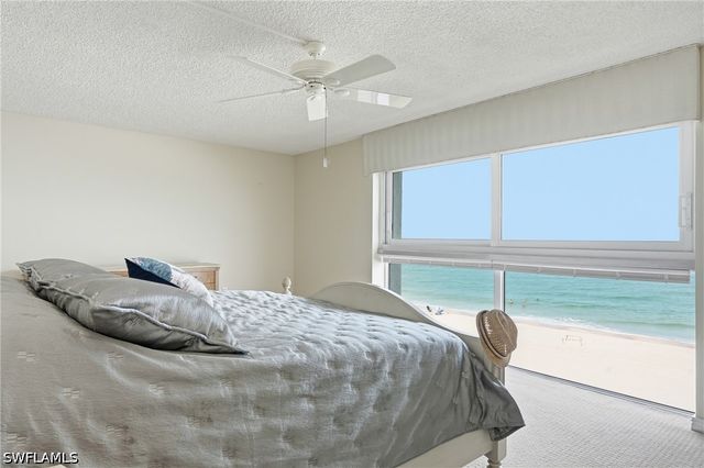 3951 Gulf Shore BLVD N 302, Naples, FL 34103