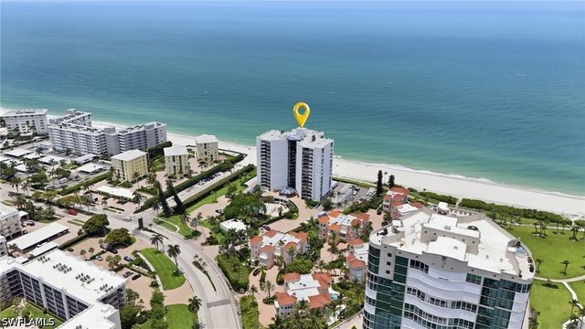 3951 Gulf Shore BLVD N 302, Naples, FL 34103