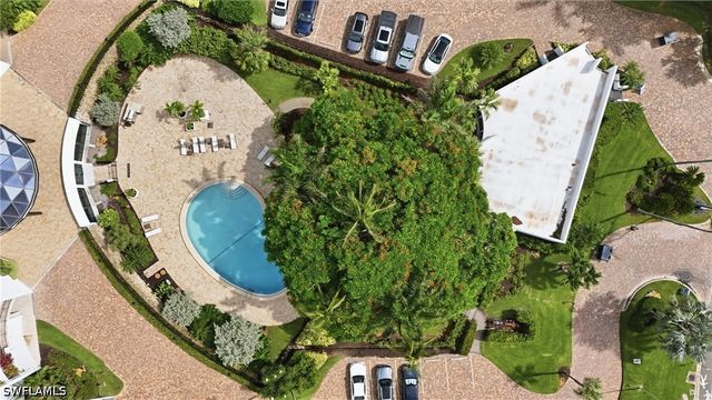 3951 Gulf Shore BLVD N 302, Naples, FL 34103