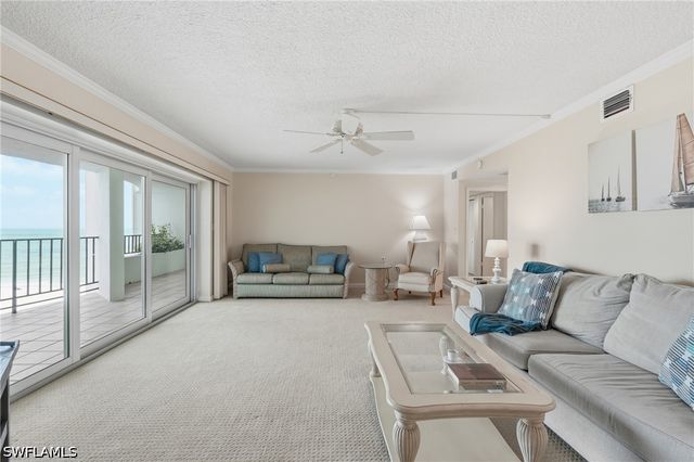 3951 Gulf Shore BLVD N 302, Naples, FL 34103