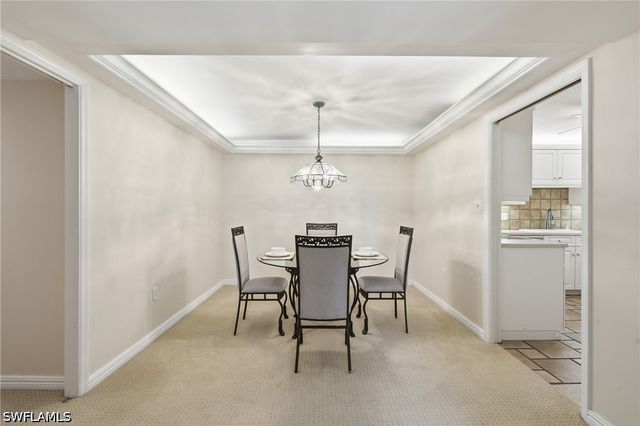 3951 Gulf Shore BLVD N 302, Naples, FL 34103