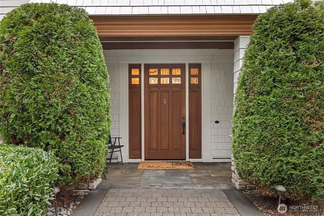 5422 106th Avenue NE, Kirkland, WA 98033