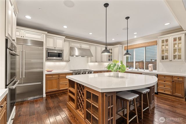 5422 106th Avenue NE, Kirkland, WA 98033