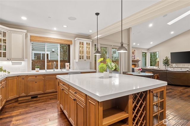 5422 106th Avenue NE, Kirkland, WA 98033