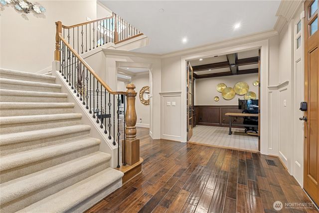 5422 106th Avenue NE, Kirkland, WA 98033