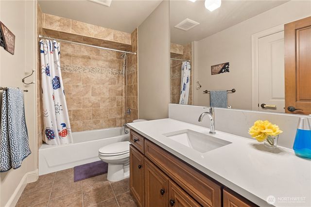 5422 106th Avenue NE, Kirkland, WA 98033