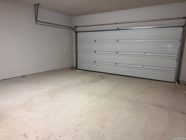 6814 Shiraz, Converse, TX 78109