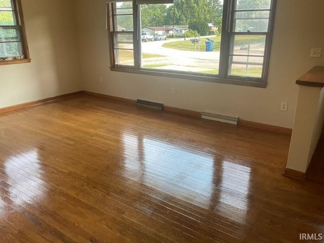 3535 S Hays Drive, Bloomington, IN 47403