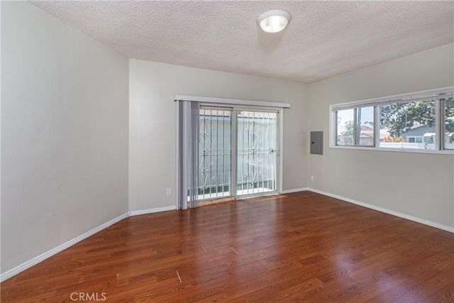 1458 W 49th, Los Angeles, CA 90062