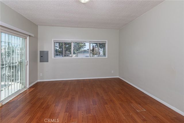 1458 W 49th, Los Angeles, CA 90062