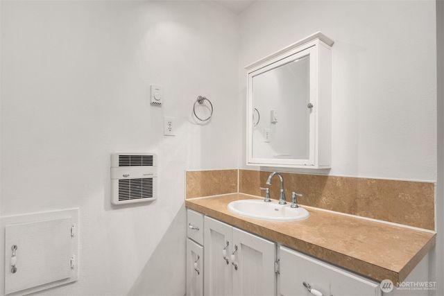 25120 SE 384th Street, Enumclaw, WA 98022