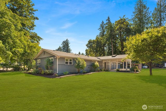 25120 SE 384th Street, Enumclaw, WA 98022