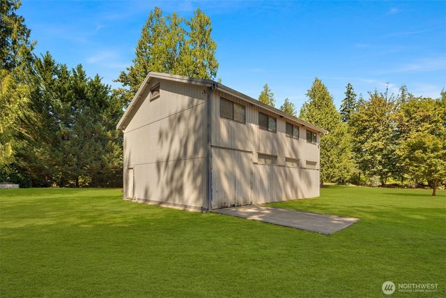 25120 SE 384th Street, Enumclaw, WA 98022
