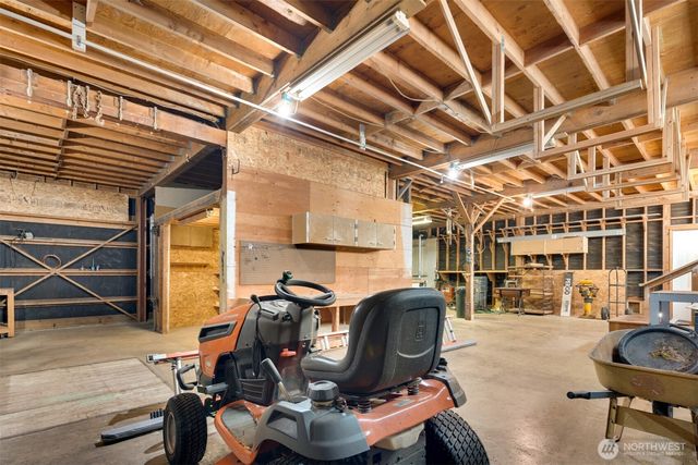 25120 SE 384th Street, Enumclaw, WA 98022