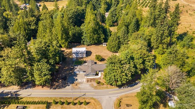25120 SE 384th Street, Enumclaw, WA 98022