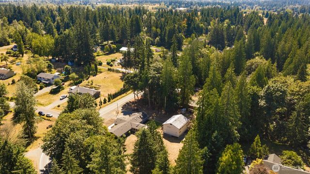 25120 SE 384th Street, Enumclaw, WA 98022