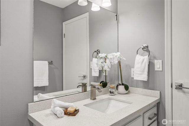 9123 NE 145th Street, Kirkland, WA 98034