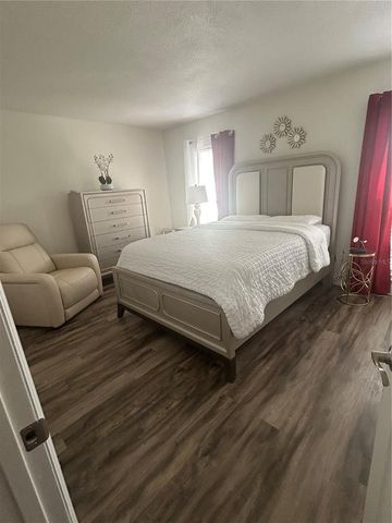 16119 COPPERFIELD DRIVE, Tampa, FL 33618