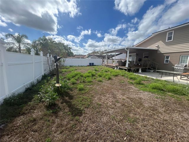 16119 COPPERFIELD DRIVE, Tampa, FL 33618