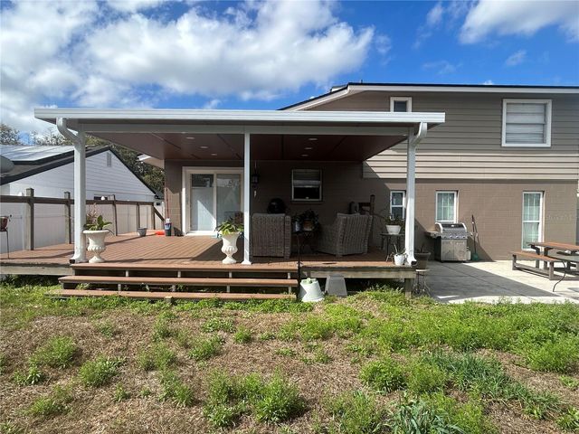 16119 COPPERFIELD DRIVE, Tampa, FL 33618