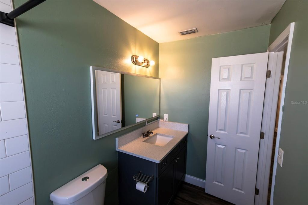 Image 13 of property listing at 16119 COPPERFIELD DRIVE, Tampa, FL 33618