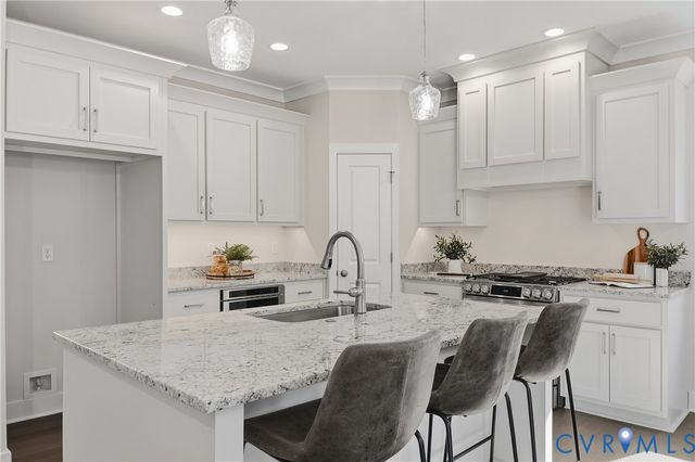 13107 Rodington Ct, Midlothian, VA 23113