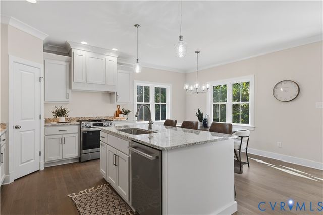 13107 Rodington Ct, Midlothian, VA 23113