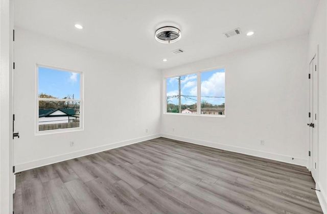 4404 Bond Street, Houston, TX 77026