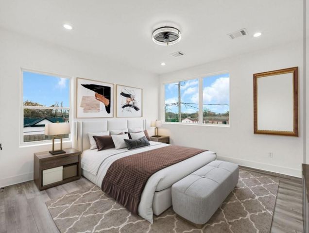 4404 Bond Street, Houston, TX 77026