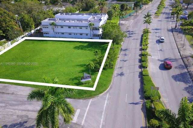 5215 Biscayne Boulevard, Miami, FL 33137