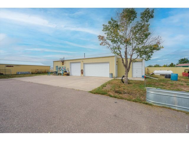 50950 E 32nd Ave, Bennett, CO 80102
