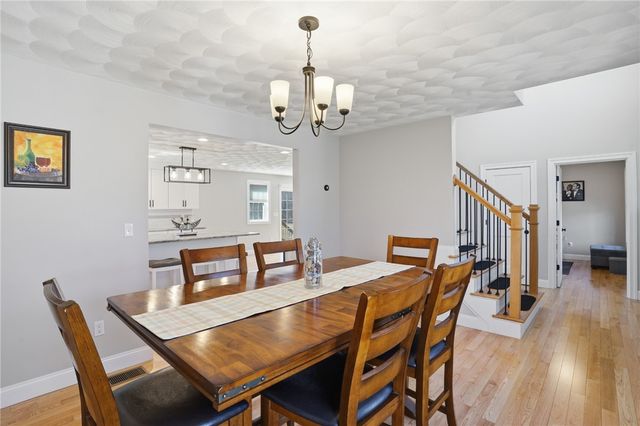 1268 Central Avenue, Johnston, RI 02919