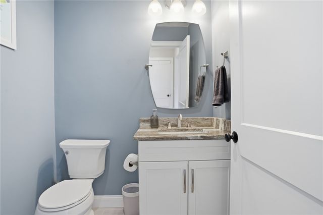 1268 Central Avenue, Johnston, RI 02919