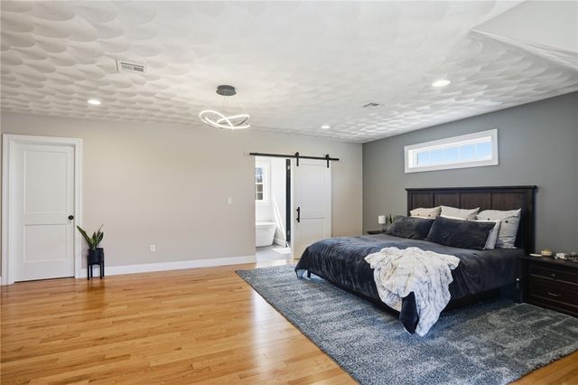 1268 Central Avenue, Johnston, RI 02919