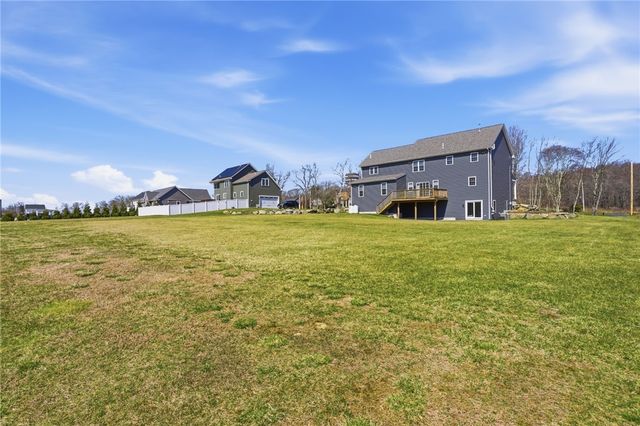 1268 Central Avenue, Johnston, RI 02919