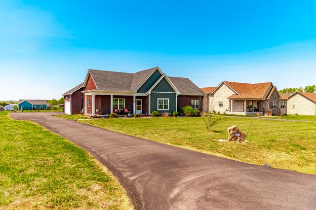 243 Hollow Tree Cir, Castalian Springs, TN 37031