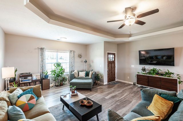 243 Hollow Tree Cir, Castalian Springs, TN 37031