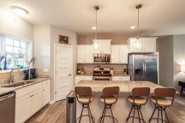243 Hollow Tree Cir, Castalian Springs, TN 37031