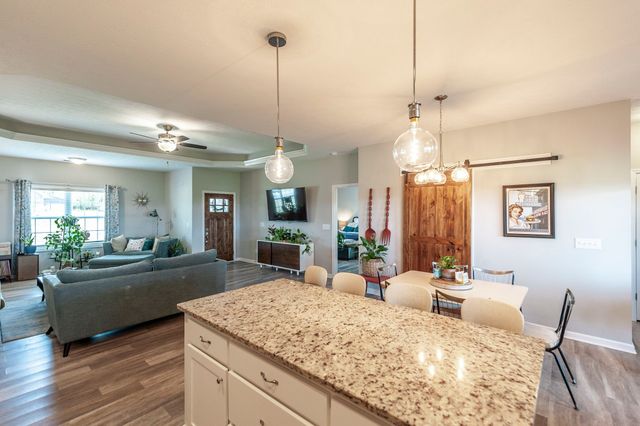 243 Hollow Tree Cir, Castalian Springs, TN 37031