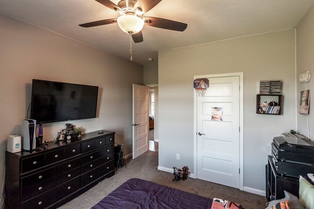 243 Hollow Tree Cir, Castalian Springs, TN 37031