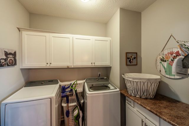 243 Hollow Tree Cir, Castalian Springs, TN 37031