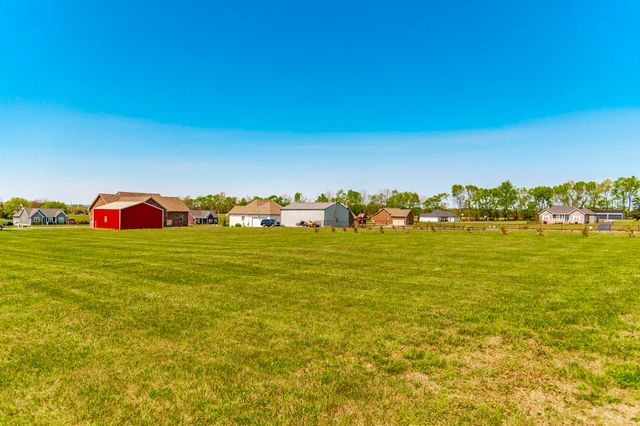 243 Hollow Tree Cir, Castalian Springs, TN 37031